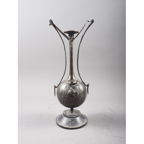 178 - A Roman style bronze three-light candelabrum with fluted column, on three paw supports, 16 1/2