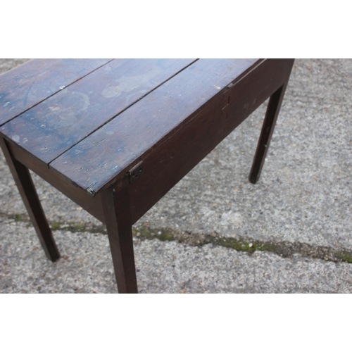 502 - A Georgian provincial side table, fitted one drawer, on champhered supports, 36