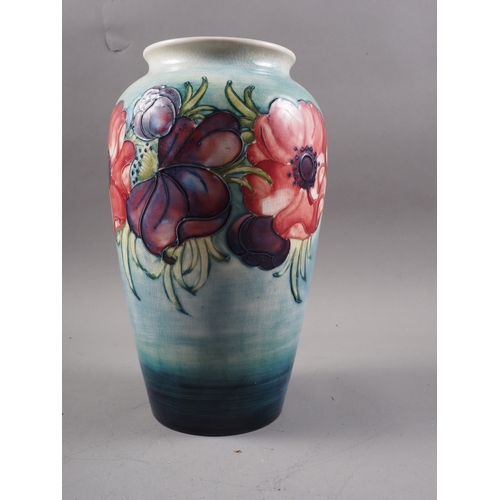 6 - A mid 20th century Moorcroft 