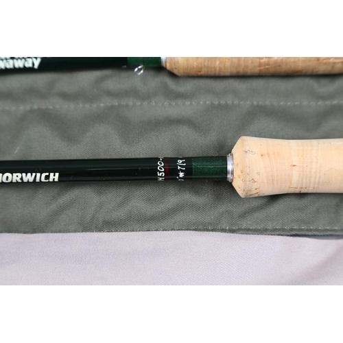 231 - A David Norwich M500-XL 10' carbon fibre fly fishing rod and a similar M400 9' fly fishing rod