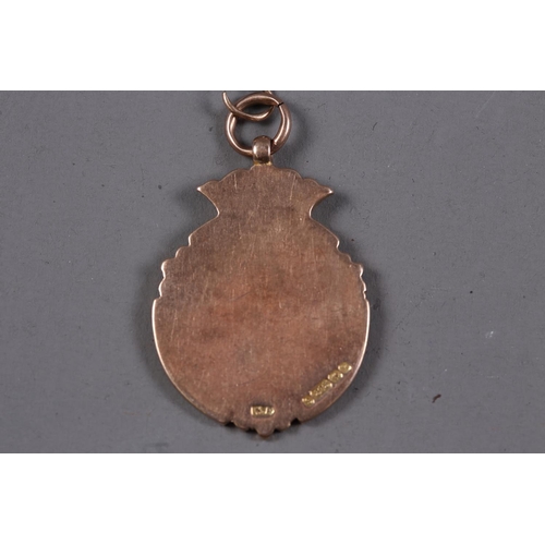 412 - A 9ct gold fob, 8.7g