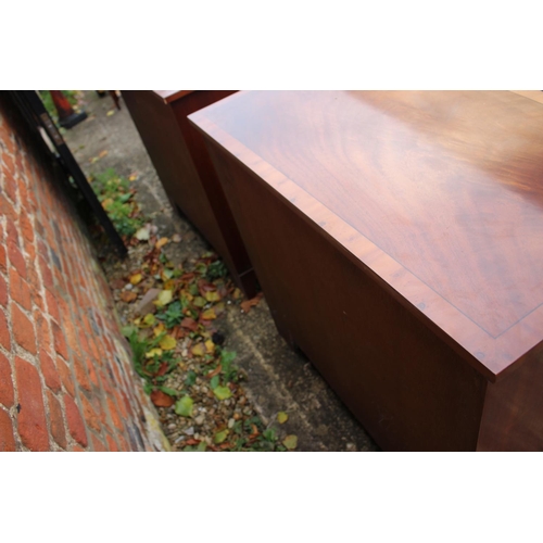 525 - A pair of bachelor's walnut, yew and banded serpentine chests of four long drawers, on splay bracket... 