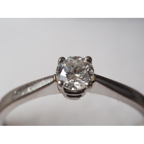 282 - A platinum and diamond solitaire ring, approx 0.5ct, size T/U, 4.8g