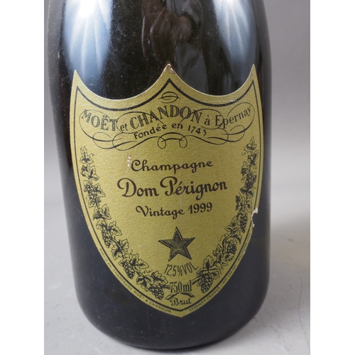 146 - A bottle of Dom Perignon 1999 vintage champagne