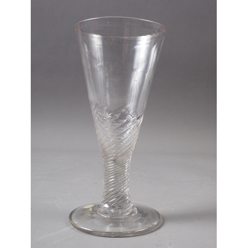 61 - A late 18th century Wrythen glass dwarf ale, 5 1/4