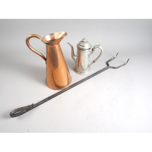 163 - A 19th century pewter coffee pot, 8