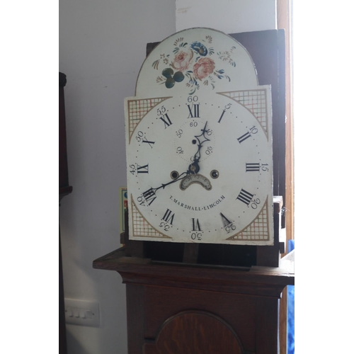 466 - A late 18th century/early 19th century provincial quarter cut oak long case clock with swan neck ped... 