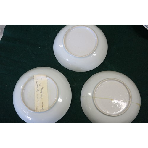 78 - Four Ca Mau cargo tea bowls and six saucers, various patterns (damages)