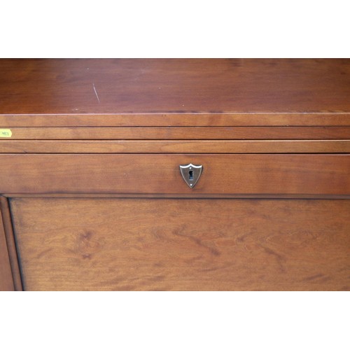 510 - A French cherrywood bookcase, on bracket feet, 36