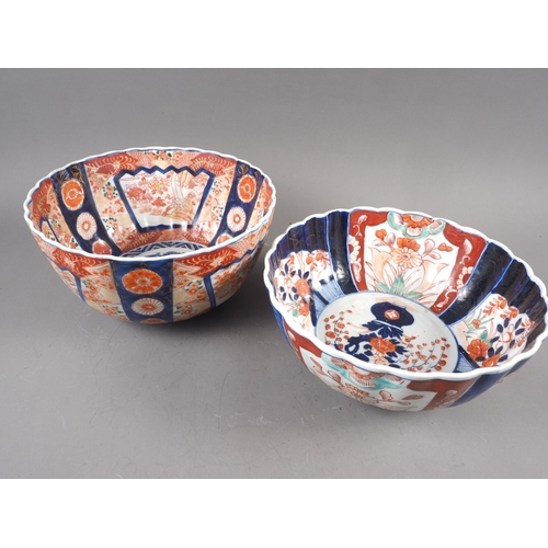 77 - A pair of Japanese Imari lobed bowls of traditional design, 10