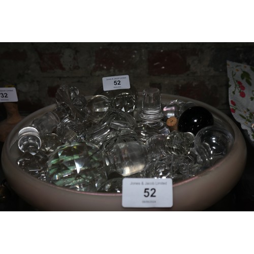 52 - A quantity of clear glass decanter stoppers, various