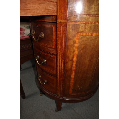 529 - A Gillows style mahogany, satinwood banded and box line inlaid kidney-shape desk, fitted eight gradu... 