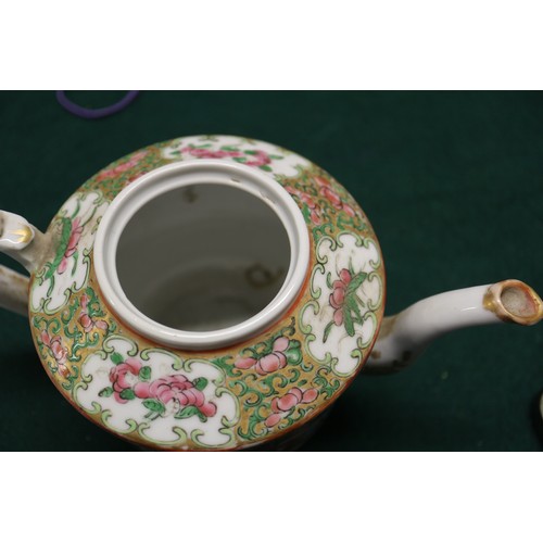 76 - A Canton enamel teapot, 5 1/2