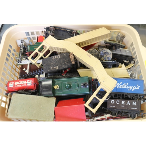 166 - A quantity of mostly tin-plate Dublo Gauge trains, including locomotives, carriages, and accessories