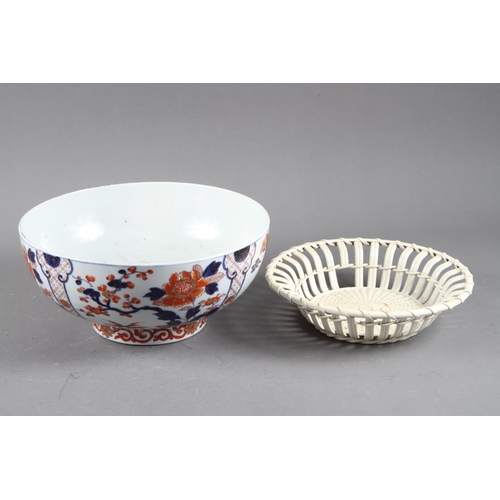 85 - A Chinese Imari bowl with panelled floral decoration, 10