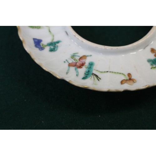 73 - A Chinese porcelain cloud shaped shallow dish, decorated insects, 9 1/2