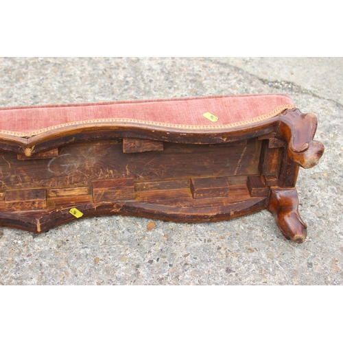 391 - A 19th century mahogany showframe fender stool with needlepoint top, 33 1/2