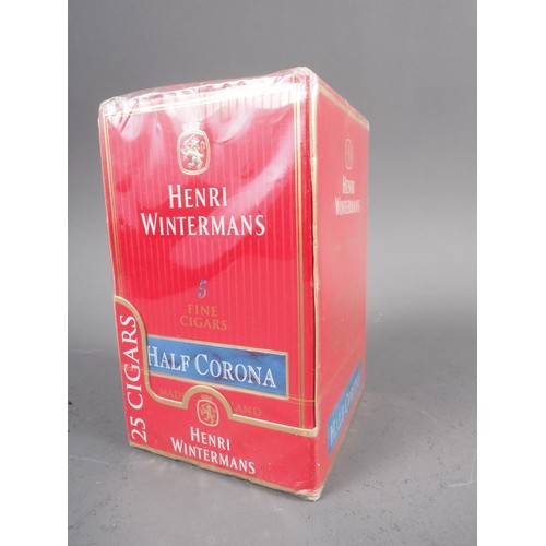 206 - A sealed pack of 25 Edward VII Imperial cigars (five packs of five), a sealed pack of 25 Henri Winte... 