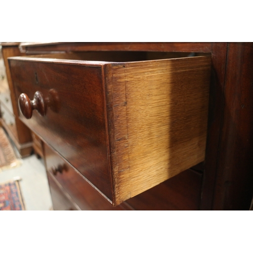 455 - A late Victorian chest of two short and three graduated long drawers with knob handles, 44 1/2