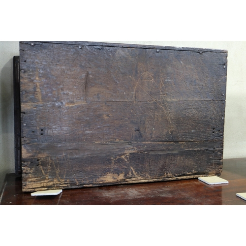 419 - A late 17th century oak bible/lace box with arcaded sides, 24