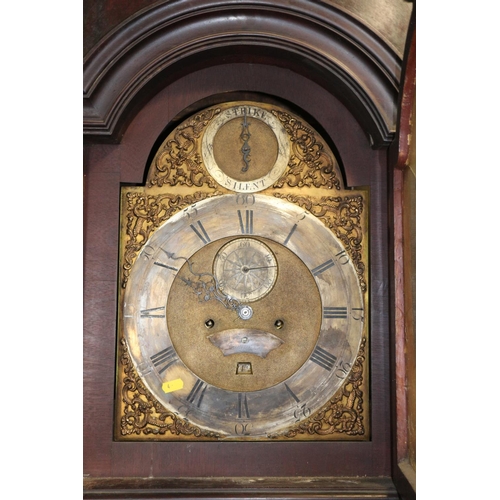 462 - A Georgian figured mahogany long case clock with arch top brass dial, silvered chapter ring, seconds... 