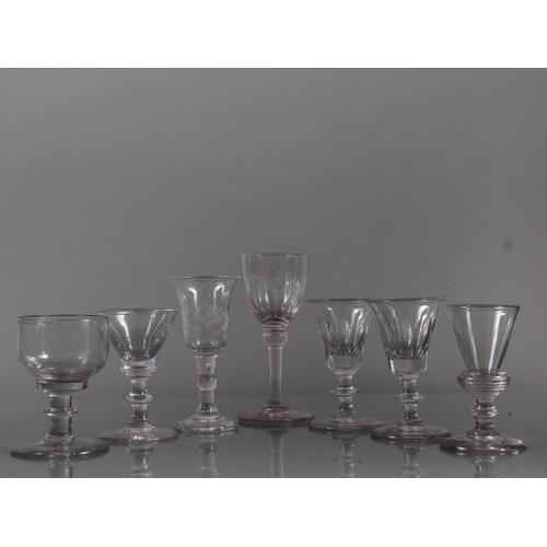 88 - A pair of 19th century liqueur glasses with faceted stems, 3.5