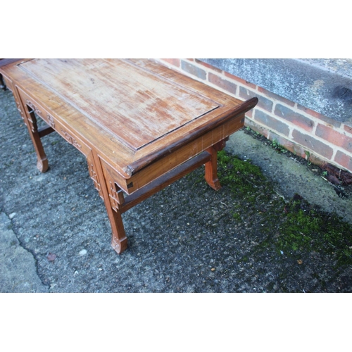 574 - A Chinese hardwood coffee table, 40