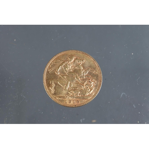 336 - A 1910 gold sovereign