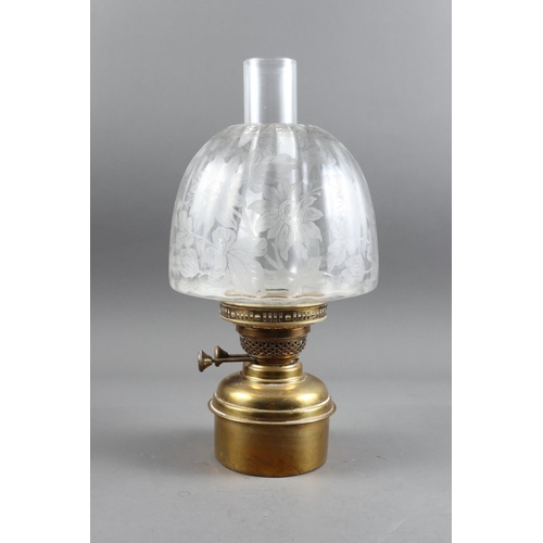 159 - A late 19th century oil lamp and shade with glass reservoir and a brass oil lamp with etched shade, ... 