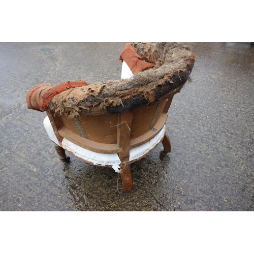 549 - A tub armchair (for re-upholstery)