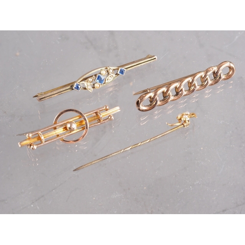 412 - Three 9ct gold bar brooches and a stick pin, 7.8g gross