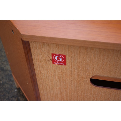 660 - A G Plan teak hexagonal tv stand, 38