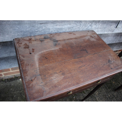 531 - A 19th century oak side table, fitted single drawer, on taper supports and pad feet, 29 1/2