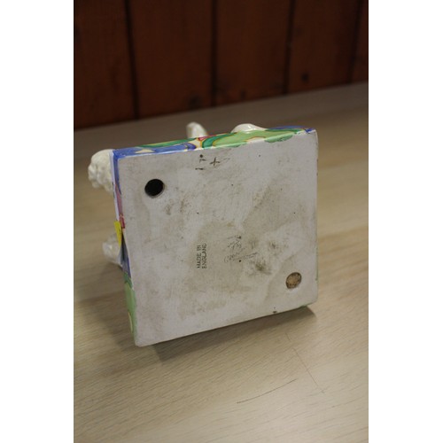 24 - A 1930s Clarice Cliff 