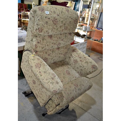 277 - Electric Recliner