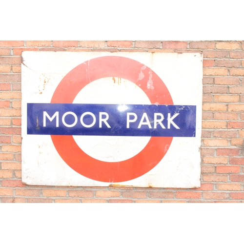 72 - Large Moor Park Sign