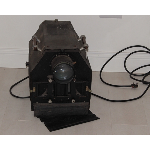 46 - Ross London Type B.E. Model 2 Projector