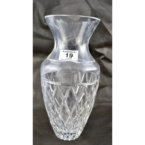 19 - Tyrone Crystal Vase