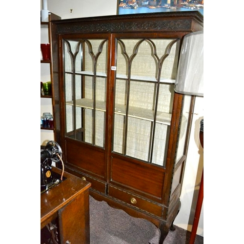 466 - Antique Display Cabinet - Carved Detailed Arched Design