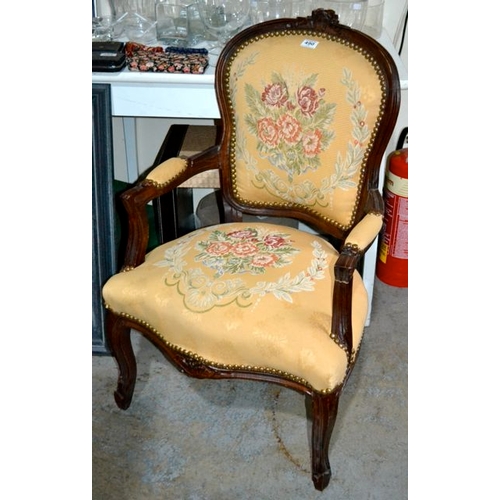 490 - Floral Pattern Louis Chair