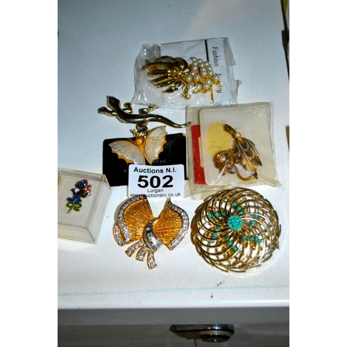 502 - Collection of Broaches