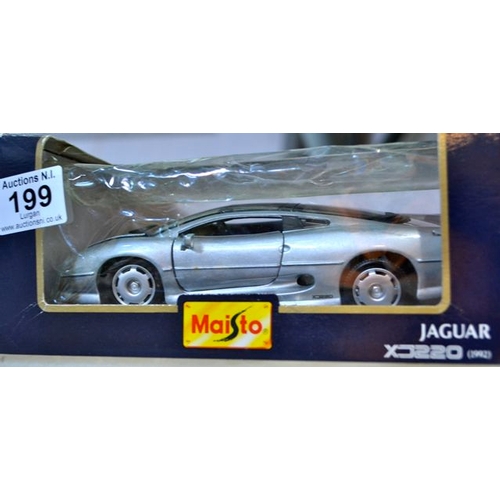 199 - Maisto Jaguar