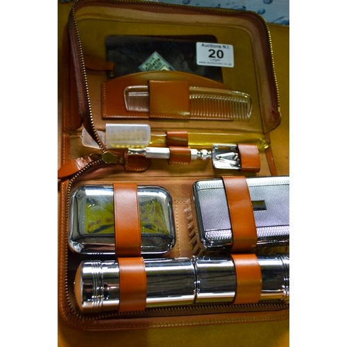 20 - Vintage Gents Grooming Kit in Case