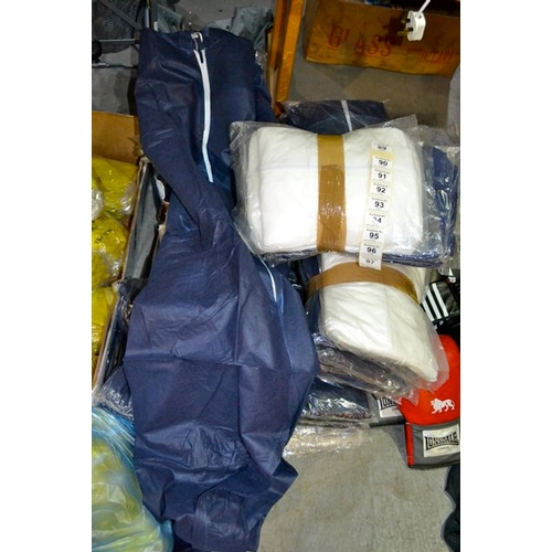 90 - Bale of 10 Disposable Boiler Suit