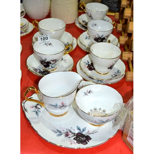 100 - Royal Imperial Teaset