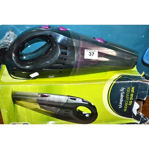 37 - Wet & Dry Vacuum Cleaner