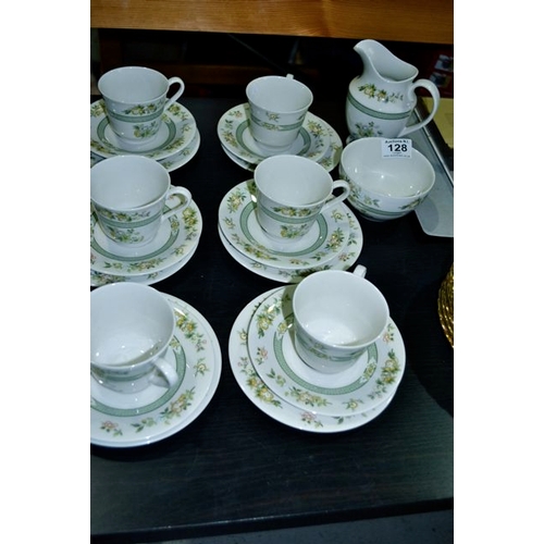 128 - Royal Doulton Tonkin 20 Piece Teaset