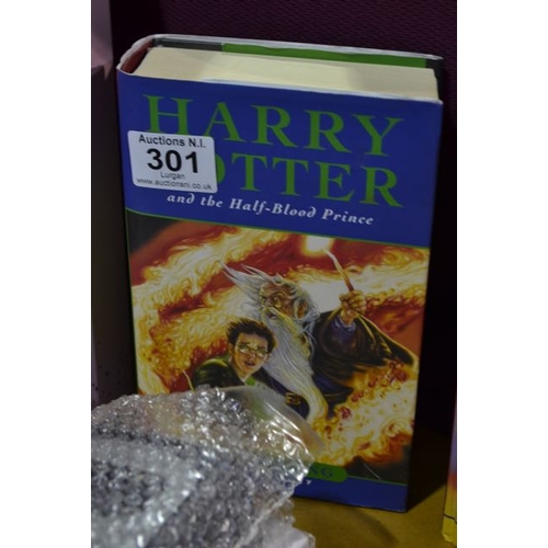 301 - Harry Potter & The Half Blood Prince 1st Edition