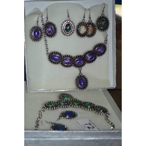 72 - Necklace x2 + 4x Pairs of Earrings