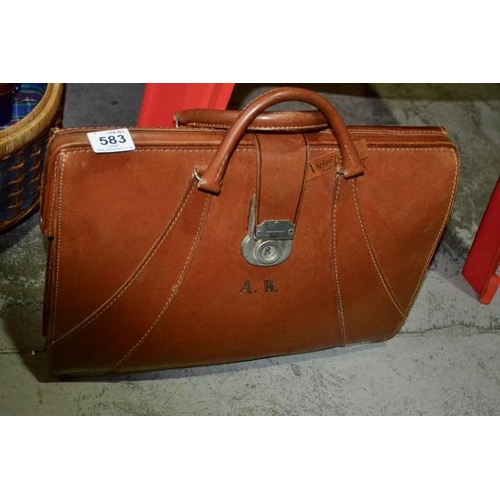 583 - Victor Luggage Briefcase